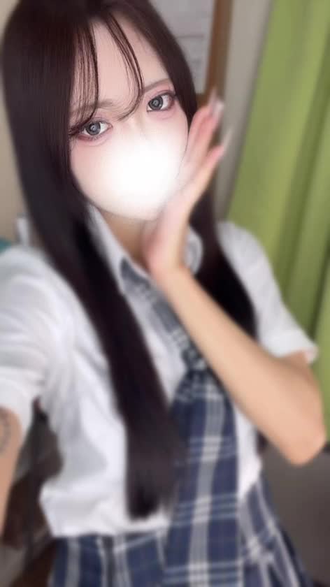 こんばんは！とうかです！！！
夜型なので今めっちゃ元気ー！

初めて動画載せてみたよ( ᴖ⩊ᴖ )

今日終わったら残り2日で松山とバイバイなの寂しいー😭😭😭😭

みんな優しくて素敵な方ばかりで本当に愛媛大好きになった😭😭

また7月戻ってくるのでそれまで忘れないでくださいね( ᴖ⩊ᴖ )♫

24時まで！！！一緒にラスト駆け抜けてくれる人募集してまちゅ😝😝

何卒〜〜！！！♡