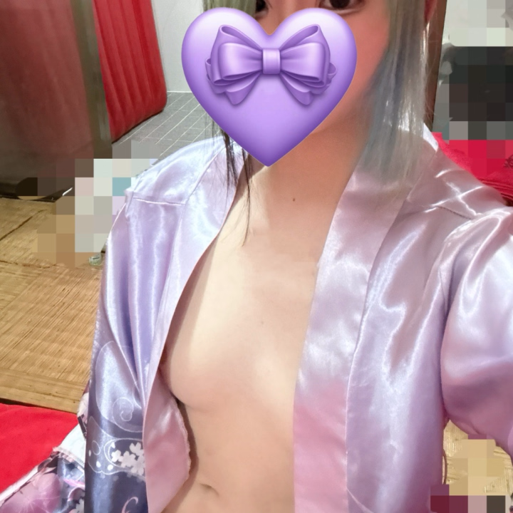 遠くから出張で来ているお兄さん💜

みりなと遊んでくれてありがとう！

お仕事でだいぶ疲れが溜まってるみたい

だったから、一緒にゆっくりお風呂で

あったまった🛁

体調崩しやすい時期だから気をつけて、

また癒されに来てくれたら嬉しいな🎶