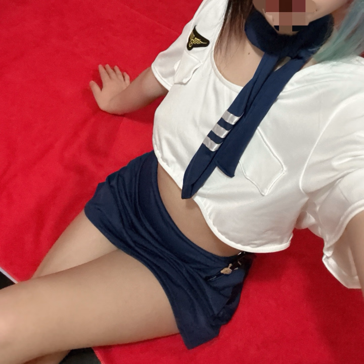 みりな空きあります😸

平日でお仕事のお兄さんも多いかな？

いつでも待ってるから、

息抜きになってくれると嬉しいな💭

見た目は少し個性あるけど実はおっとり

癒し系担当なのでお任せください🍀