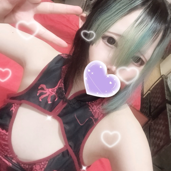 みりな今空きあります！

ちょうどお仕事終わりなお兄さん方も

遊びきてねっ🌟

23日まで毎日出勤してるから、

たくさん会いに来てくれると嬉しい🎶

最近いろんなコスプレ着れるイベント

わたしも楽しんでる₍^⌯  ̫ ⌯^₎