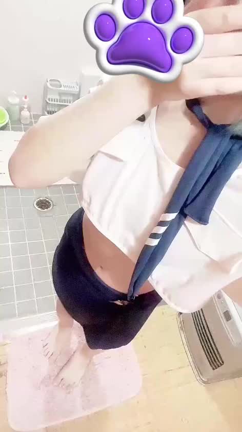 24時まで受け付けしてますっ

少しギャルっぽいCAさんになって

しまった////

積極的そうにも見えるけど、

sかmでいったらmな方です💜