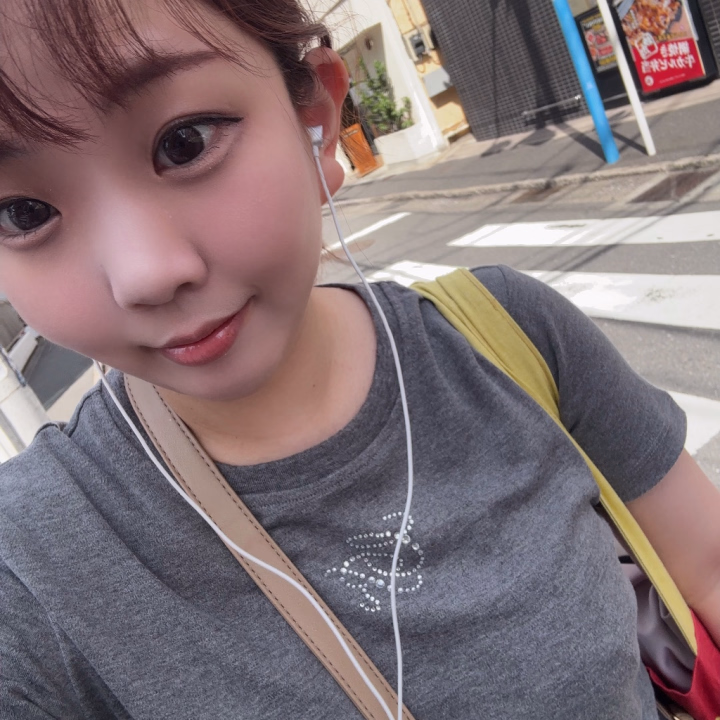 急遽！！
急遽出勤しました〜！！20:00までとかり短い時間だから、飛び込みで遊びに来て〜🫶
待ってる！