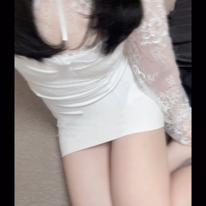 こんにちは🍀
いちなです🤍


今日も出勤しております🙌


今日から３日間出勤なのです！


初めましての方も

2回目の方も！



よかったら遊びに来てね♪