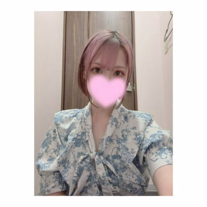 こんばんは( ¨̮ )
出勤しました😉♡

先日は初めまして様方
遊んでくださってありがとうございました😊♡

今日も出勤してます🫶
お時間あえば是非遊びに来てくださいね♡

いく♡