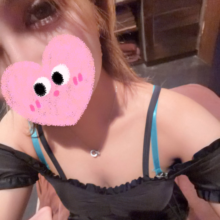 こんばんわ🌙

今日はラストまで出勤してます！

久しぶりのラストまでの出勤！いろんな方に会えるの楽しみにしてますね🫶

待ってます📞💕