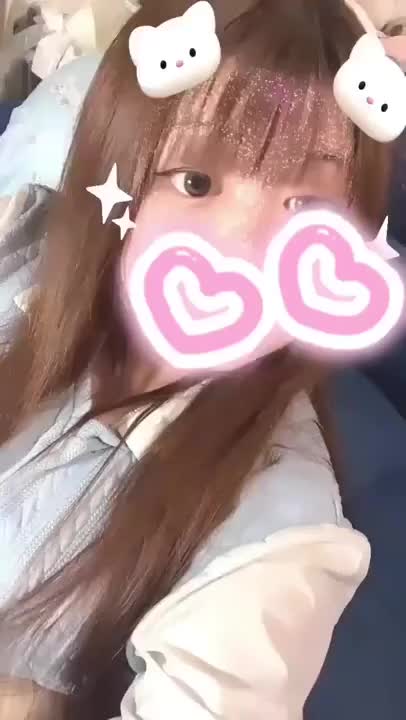 おはようございます☀️

お顔の1部だけっ❣️

メイクめちゃめちゃ盛れた日✨
おめめキュるるんで🥺💖

可愛く撮れてるかなぁ💭👀

今日から初出勤❣️
よろしくお願いします🥰
気にやったらフォローだけでも待ってるね💕︎