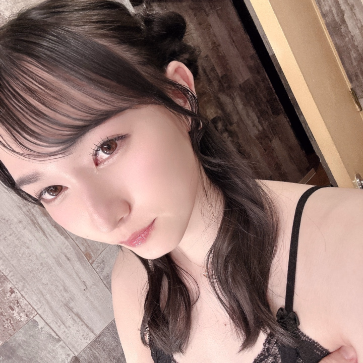 おはようございます💗💗💗


今日もお店います！！！

ご予約もありがとうだよ💗💗💗