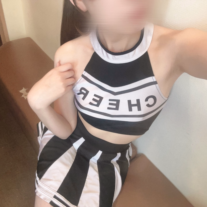 おはようございます
本日出勤予定でしたが体調が悪くお休みになりました
来てくれようとしてたお兄さん達ごめんなさい🥲来週も予定がありお休みなので7月元気な姿で会えますように！
ボーイさんと女の子にもご迷惑おかけします🥲