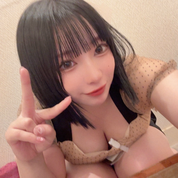 おはようございます☀️
今日は9:00〜19:00で出勤します！！

昨日の夜に完売しました！！
ありがとうございます😭🔥

ご予約のお兄様方本当にありがとうございます☺️💗楽しみにしています✨
お気をつけてお越しくださいー！！🙏

では今日も無理せず楽しんでいきましょ😆💪🏻💪🏻