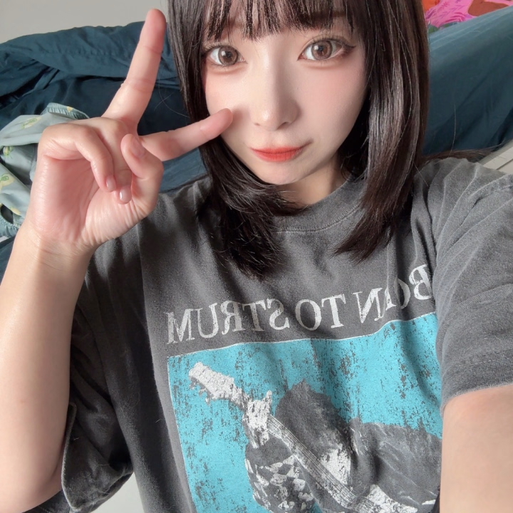 こんにちはー！
明日9:00〜17:00で出勤します✨
既にご予約のお兄様方ありがとうございます🙇✨
16:30からのみ空きあります！お誘いお待ちしています💗

雨日和だけど、屋内でできる楽しいこと一緒にしようね☺️💗

ではまた明日😆🫶