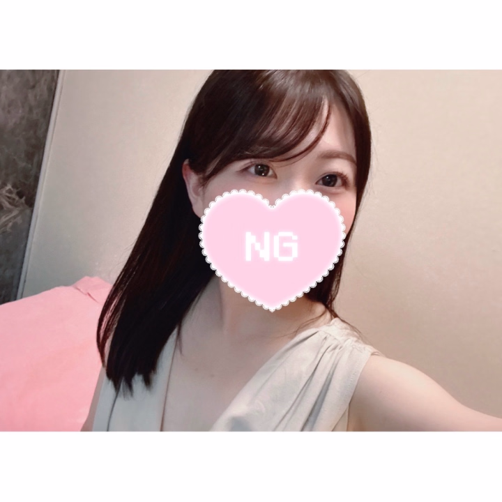 おはようございます🐰💓
みことです٩(๑❛ᴗ❛๑)۶

遅ればせながら
一昨日はたくさん
ありがとうございました！

たくさんお話ししたり
乾杯🍻できたのも楽しかったなぁ🥰


今日は12時からおります！
前髪は長めが気分です〜🥰🥰

それでは今日も1日
よろしくお願いします🐰🩷