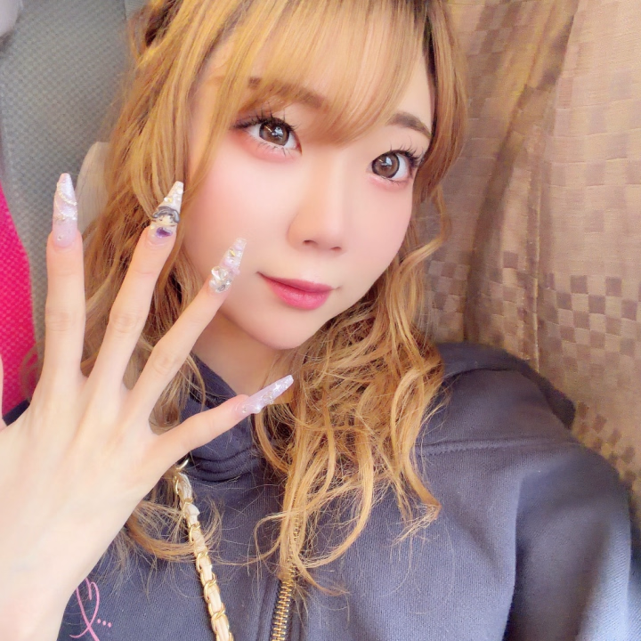 ❖━━━━━━━━━━━━━❖

残り2日間です⟡.*

今日含め3日間です(っ﹏-*)


まだまだお待ちしております⊂(  ᴖ ̫ᴖ  )⊃


朝、咳して勢いあまって吐きましたが、体調は大丈夫ですㅠ‪ ̫ㅠ

咳と声だけ酷いですが💦
ご了承ください(՞⸝⸝ɞ̴̶̷ ·̫ ‹⸝⸝)ಣ