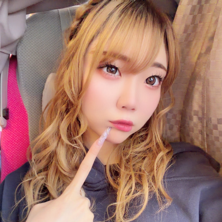 ❖━━━━━━━━━━━━━❖

本日もいます(՞⸝⸝ɞ̴̶̷ ·̫ ‹⸝⸝)ಣ


残り3日間です(っ﹏-*)


声がガラガラなのと咳がでますが体調は大丈夫です>_<💦


体調不良で2週間ニートだったので、お手柔らかにჱ̒^_ .̫ _^➰🌟❕