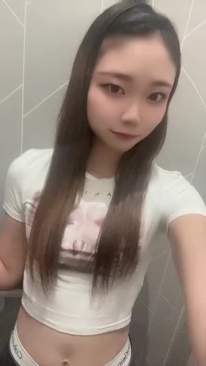米子のお兄さん‼️
初めまして✨『いっちゃん』です！

簡単に自己紹介⤵︎ ︎

👧🏻‎いっちゃん
📍北海道出身
🎀趣味🎀
野球観戦⚾️
A️⭕️鑑賞【松本い️⭕️かちゃんが大好き】
🎀よく言われること🎀
📍写真より実物の方が可愛い
📍スタイルがいい
📍お️⭕️ぱいが綺麗
📍松本い️⭕️かちゃんに雰囲気やスタイルが似てる
とありがたいことに言われます‼️
⚠️お兄さんにお願い⚠️
①楽しめる気持ちを持ってきてください！【楽しめないのは嫌です！】
②独りよがりなえ️⭕️ちはやめましょう！【独りよがりならオ️⭕️二ーと一緒です！】
以上‼️
⬆️お兄さんなら守れるお願いだと思っております！🙇🏻‍♀️

楽しい時間にしたい気持ちが人一倍強いので、いっちゃんからのお願いです🙆🏻‍♀️💗

明後日からよろしくね〜💖💖


いっちゃん♡