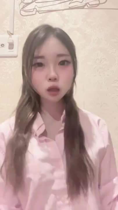 ⟡.·*.··············································⟡.·*.

音ありはリンクからTikTok押してくれると見れます👀

https://lit.link/0402ichika

いっちゃん♡