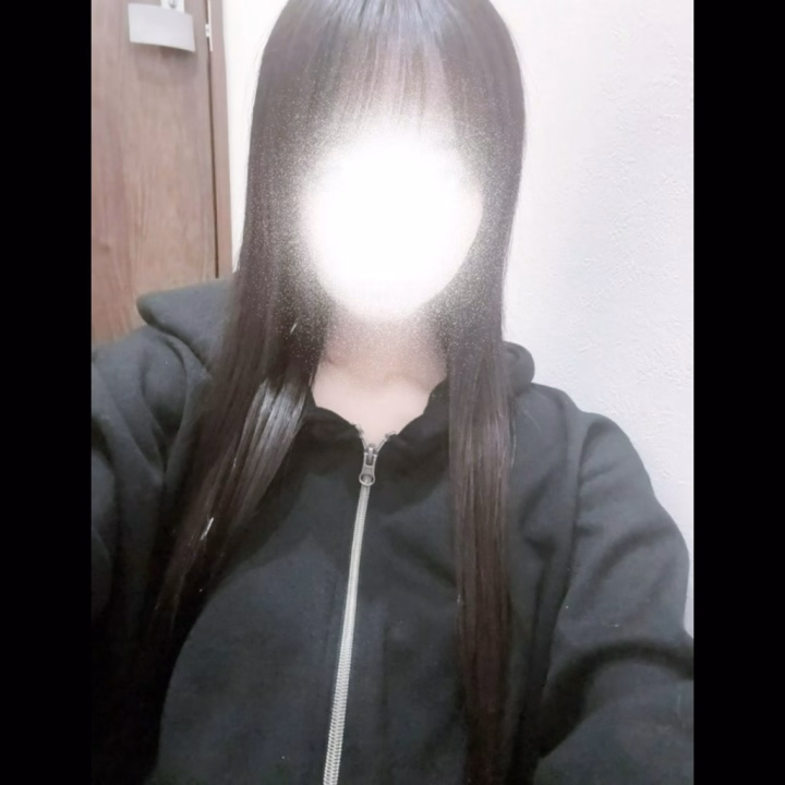 出勤してます！あむです！

昨日は平日にもかかわらずたくさんの方お会いできて楽しかったです！ありがとうございました🐰

今日もよろしくお願いします⭐️