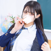 愛川 みく