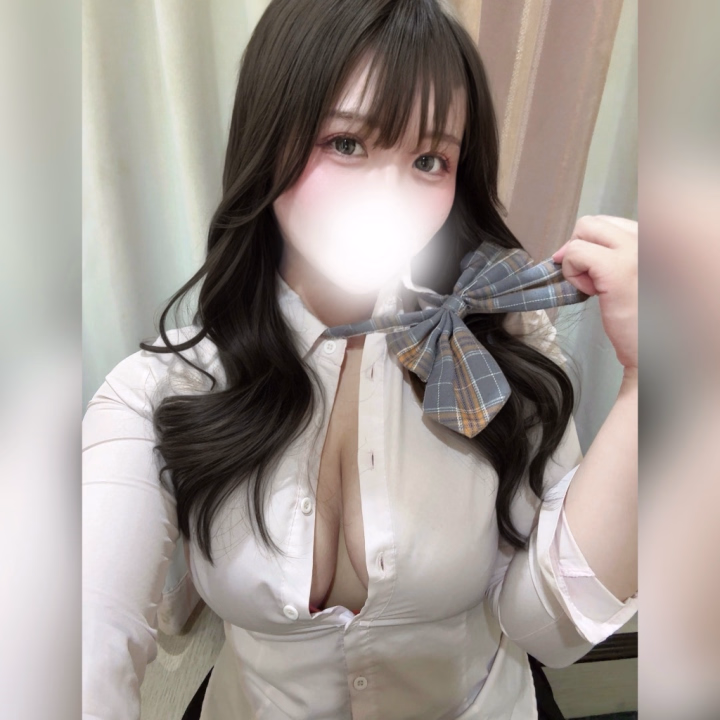 おはよぉ(  ¯꒳​¯ )ᐝ

ひなの🐥⸒⸒です!

💗本日も出勤してます💗
3号7:00〜24:00までいます☺️✨

今日もスタートから
写真指名・本指名ありがとうございます🥺🤍

会いに来てくれてすごく嬉しかったし、
いっぱいドキドキしちゃいました…💕

まだまだ空きあるので
ゆっくりイチャイチャしよ？🥰

初めましての方も大歓迎だよっ💗
優しくいっぱい甘やかしてね…🤍

ご予約埋まりやすいので早めがオススメです📩✨
会えるの楽しみにしてるね☺️💕