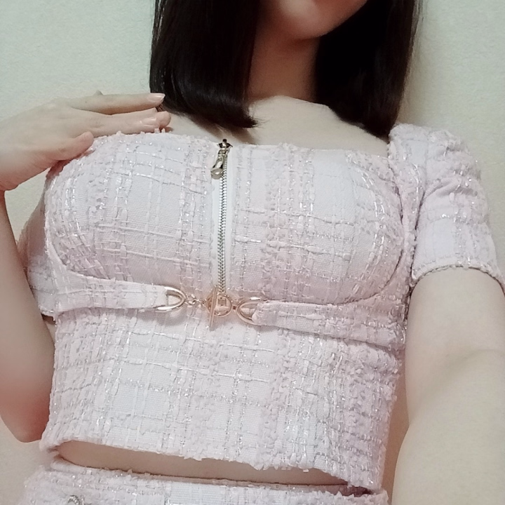 おはようございます👋😃☀️

さやです🌱✨

急いで撮ったので、なるべくお腹から顔まで写るように撮ったのですが…届きませんでした💦

ちょっと失敗ですが、そんな日もあっていいかなと思うので敢えて載せちゃいます(///ω///)♪

本日9時まで出勤しております♪

ヒメメッセージは返せる時に返してるので、急ぎのメッセージがある場合は、追いメッセしてみてくださいね💦