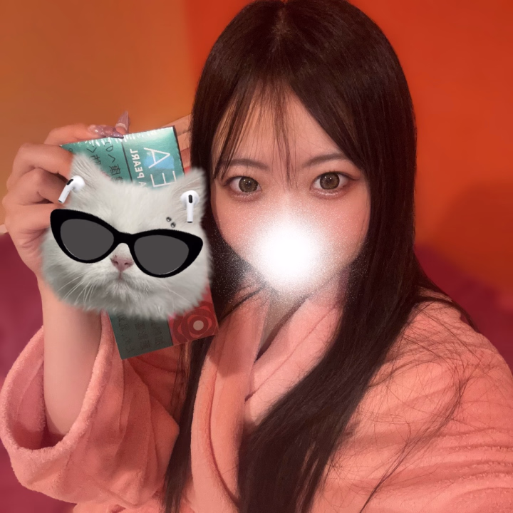 まさかのおかえり仲良し様⭐️

間違いでなければ今日2回……😂
1回ベット入ったら日付変わるもんね！

サプライズ登場びっくりすぎて
お出迎えの時逃走してしまった🏃

差し入れもありがとう笑
ちゃんと調べてくれて嬉しい🎶

色々伝説を作ってくれた今月
勝手に来月期待しちゃう私がいます🙋‍♀️

またヒメトークするね💌

ゆあ🐈🐾