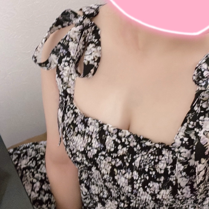 茂庭のラブホのお兄様へ💕

同年代だからめっちゃ話弾んだね！
たのしかったー！！！

プレイは見た目に似合わずMで
あんずと相性バッチリだったね🍑

寸止めしていじめるの、
すっごいたのしかった💕

パチンコなんて行かずに、最初から
あんずのこと呼べばよかったのにー💭

次はロングで遊ぼうね💕

🍑あんず🍑