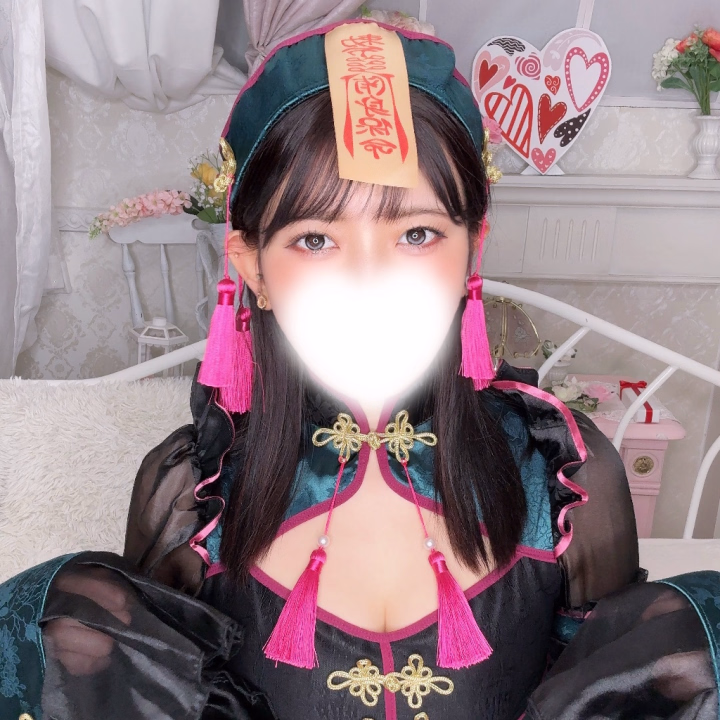 鼻炎に悩まされてるはるなさんですわほー(｢ `･ω･)｢ﾜﾎｰ(←セイキン)
胃の不快感がすんごくて甘いものとか食べれない🌀🌀
気合いで乗り越えたいと思います。夏バテかな🤔🤔🤔
まあ多分、原因は連日食べてた混ぜそば、ラーメン、チャーハンです（笑）