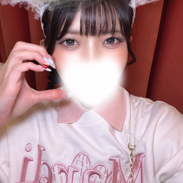 太いちんこか長いちんこ、どちらがいいのか論争
結論どちらでもいいです
誰がそのちんこを持っているのか
大切なのはちんこの持ち主で、その持ち主とどんな人間関係が築けているのかですよね。
ちんこの大きさなんてくだらないこと考えてるの男性だけですよ
なのでどんなちんこも𝐖𝐞𝐥𝐜𝐨𝐦𝐞
でも真性包茎だけはなんとかしてから来て欲しい。かも。
そこんとこよろしこねえ