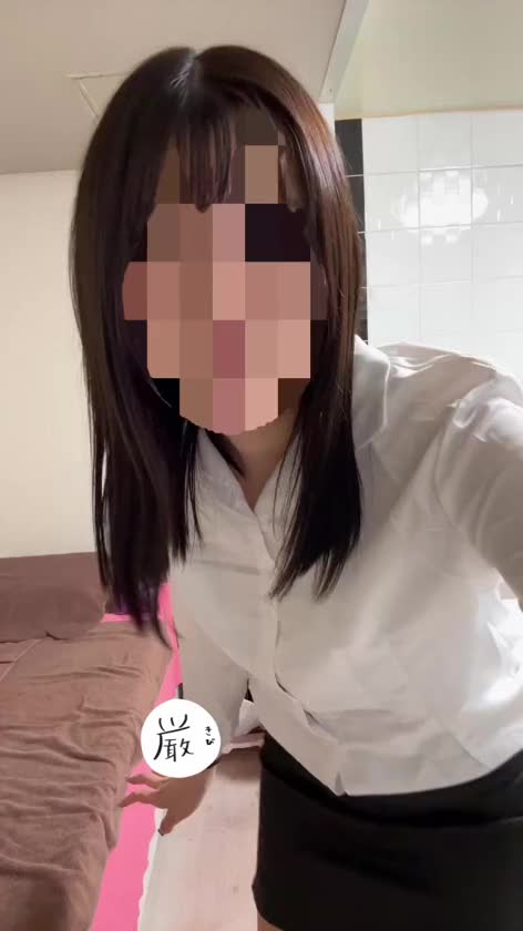 今月のコスプレはOLさんです
次回出勤4/22〜🌸