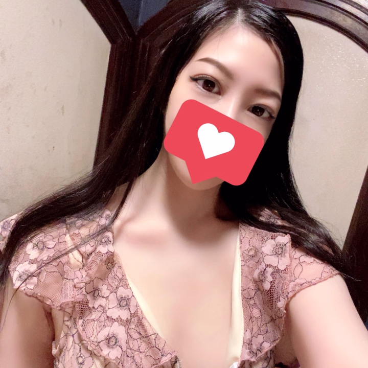 こんにちは🥰若菜です❣️



昨日はお休みで、ゆっくりさせていただきました🙌💓



本日、比較的🈳あります😊😊
雨ですので狙い目だと思います✨




仲良し様、前から気になってくださってる初めまして様、若菜に会いに来てくれたら嬉しいです💓




明日最終日となっておりますので、本日ご予約お待ちしております☺️🫶🫶