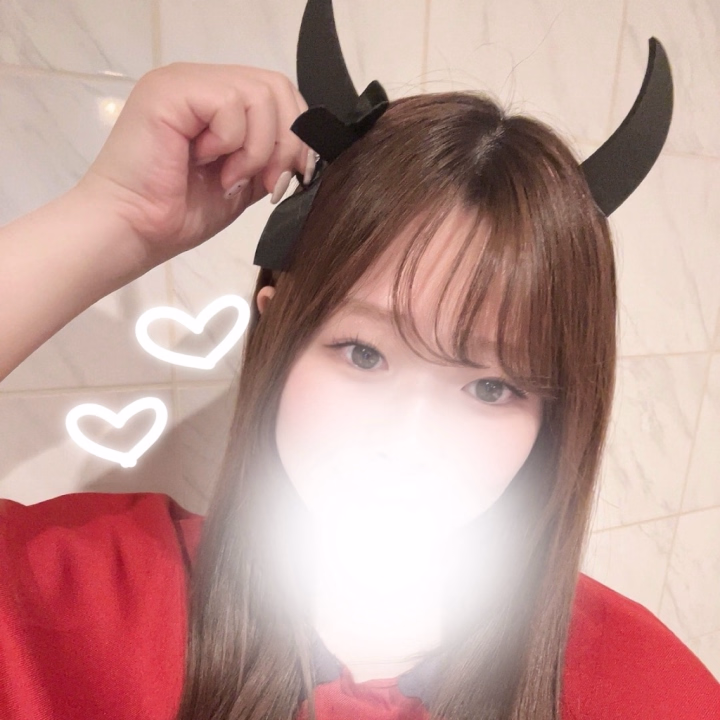 おはようございます❕

今日も7:00〜17:00出勤です🙂‍↕️🌱

15時〜🈳があるので、お店に確認してみてね🍥✨

今日もよろしくお願いします💐
