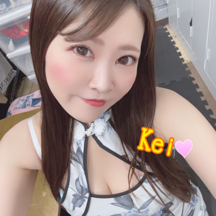 こんにちは😊
けいです❤️

先週も遊んでくれたお兄様方
ありがとうございました♡

今日は16時～23時で
出勤しております🥰
ご来店・グリーン車ご予約
お待ちしてます💋

５月個人イベント期間も
残り数日なので是非✨️


♥５月個人イベント♥

Early summer キャンペーン👙💕✨

ヒメチャンネルより
グリーン車コース40分以上の
ご予約で〝水着👙〟でお出迎え✨️
トークより水着希望と
仰ってください🩷

※ヒメチャンネルのフォロー必須
ヒメチャンネルからのご予約
限定になりますのでご注意下さい⚠️