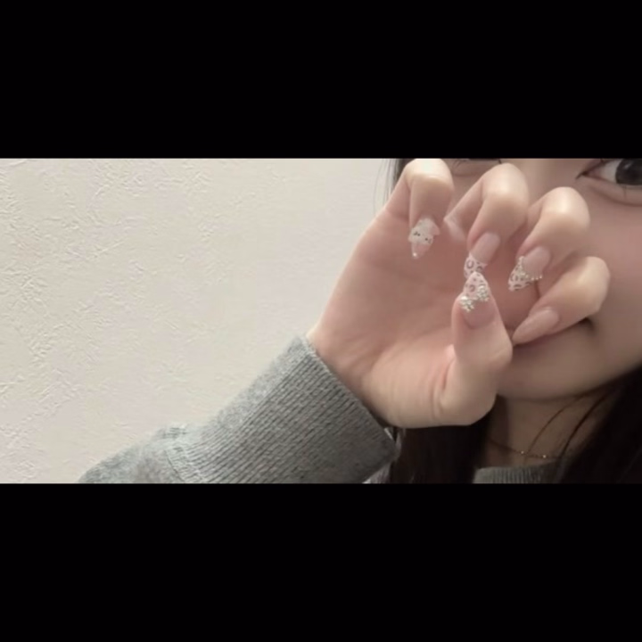 おはようございますれもんです🥲

今日出勤予定だったけど、
遅れてた生理が来ちゃって体調しんでて1週間お休み頂きました🥲

月曜日ぐらいから事前予約していただいてた方ごめんなさい😭🙇‍♀️
これ楽しみに仕事頑張ってたりしてた方だったらすごく申し訳がないなー、ってなってます、🥲

次の出勤予定と都合が合えばまたいつか会えるの楽しみにしてます、！🥲

次回は 29日 日曜日 16:00-24:00
出勤予定です✨️

1週間ぶりの出勤なので、色んな方に会えるの楽しみにしてます🥺