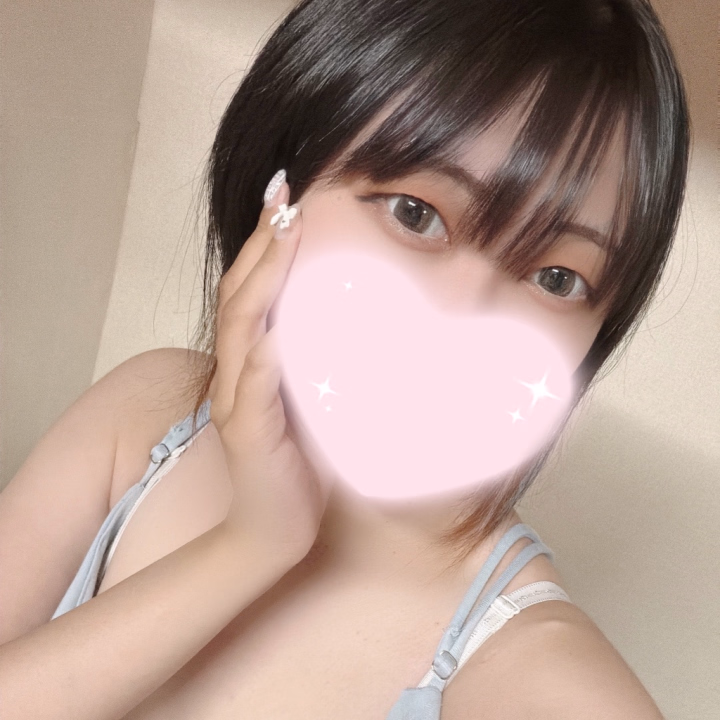 かすみです՞.  ̫.՞💭


最近アニメも全く見てなくて
かすみのアイデンティティが
失われつつある(´°̥ω°̥｀)


MFゴースト終わってから
見たいアニメなくて
全然チェックしなくなっちゃった😭


おすすめのアニメあったら教えて💕



かすみ