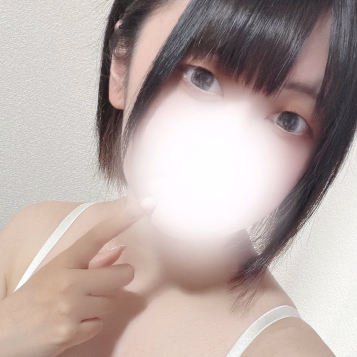 かすみです՞.  ̫.՞💭


本日最終日〜！！


スタートから
ご予約ありがとうございます＞ ̫＜.ᐟ.ᐟ


寝坊したわけじゃないのに
ひとりでバタバタして疲れた😵‍💫笑


この計画のなさは
世界一かもしれん🌎☝️


次回出勤が7/17～20の
4日間に決まりました👏


次回は金曜日と三連休だから
会えるお兄さん多いかな🤔


今回はど平日になってしまたので
来月はたくさん会えますよーに🌟


今日もよろしくお願いします👊🏻🩷


かすみ