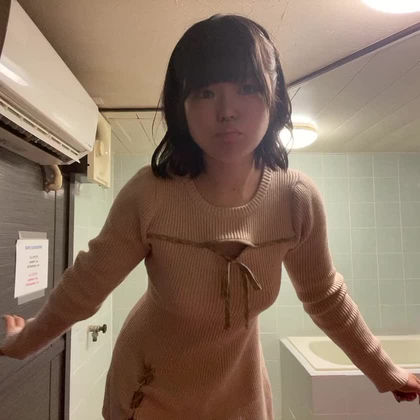 おはよう🌤️

💟今日はお休み💟
夏服を買いに行きたい👣💨

でも、お洋服って難しい😖

可愛い❣️だけじゃ着ないんです。

脱ぎ着が面倒だったり、保管が面倒だったり…日常に合わないと買っても着なくて眠ったまま

こだわりすぎて、半袖が少ない😑

良い出会いがありますように★彡
でないと、ふぅが熱中症になります🫠💦


ちなみに…
このワンピースも着なくなった。

理由は💚
現場で他のメンバーのTOが着ていたから
無理！お友達ならまだしも、スタイル抜群のTOと同じ服は着れない😭
現場以外で着る事も無いので、封印❌