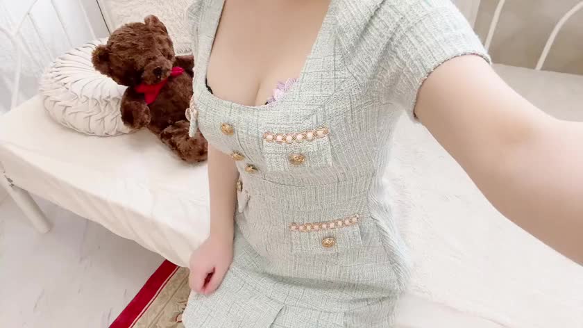 こんばんは🌃⋆☽·̩͙‪


本日お逢いしました

スタートのお兄様♡
13:00〜 のお兄様♡
14:00〜 のお兄様♡

ありがとうございました🧸

たくさん優しくしていただき
楽しいお時間を過ごせたこと
感謝の気持ちでいっぱいです♡

お話しもいっぱいしてくれて
本当にありがとう ꒰ᐢ⸝⸝> ·̫ <⸝⸝ᐢ꒱

今日はお家でゆっくり
身体を休めてください🎀


┈┈┈┈┈┈┈┈┈┈┈┈┈┈┈


13:00 〜 お逢いしましたお兄様へ

最後のシャワー後
飲み物お出しすると言いながら
忘れていてすみません😢

ふと、帰りに思い出して💦
申し訳なかったです (  ˙-˙ ; )…


お話しに夢中だったり
時間に追われてたりすると
忘れてしまうことがあるので
皆様遠慮なくお声がけください🙇🏻‍♂️

私の場合は冷蔵庫から勝手に出して
飲んでもらっても全然大丈夫です🥺

よろしくお願いします (  ᴗ ᴗ)"⟡.·