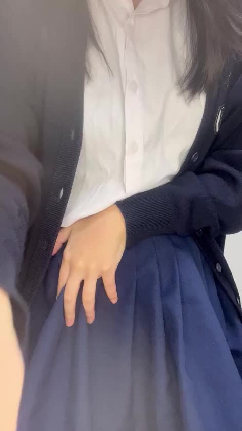 動画うまく撮れたか不安です…💦

これがたくさんの人に見られちゃうんだ…！と、撮影中スッゴク意識してしまって気が気じゃありませんでした‼️

うまくできてたらいーなぁ
