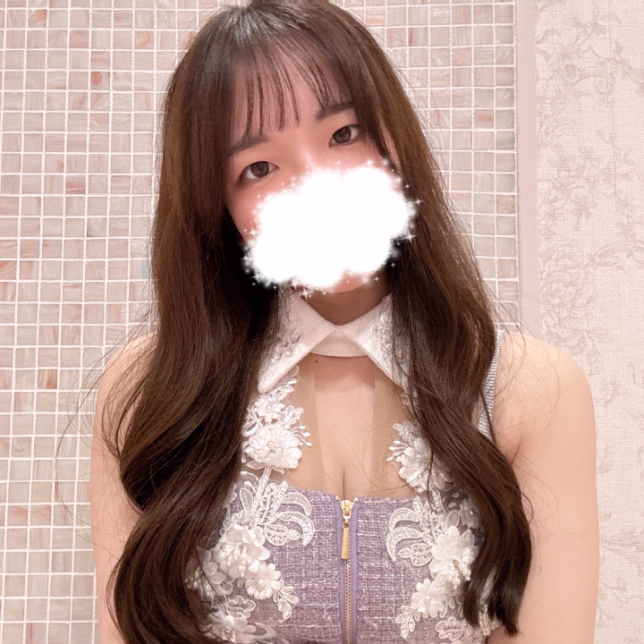 るみなです！

おはようございます☺️
8:00〜14:00でいます！

最近あめばっかりで
ちょっとどんよりしちゃうね💦

るみなはお兄さんに
笑顔になってもらえるように
ニコニコ笑顔でお出迎えしちゃいます🫶

きょうもまってるね！💕

るみな💫