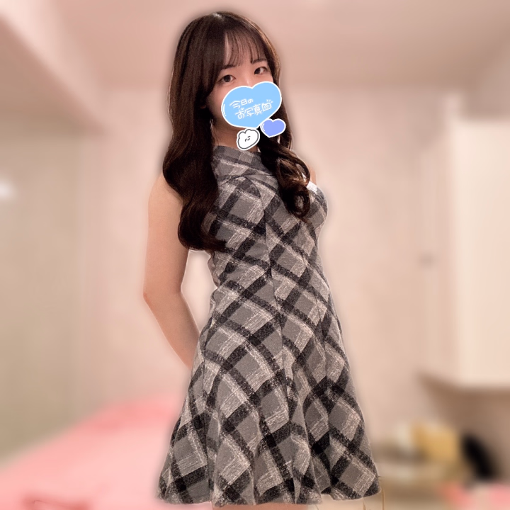 るみなです！

いつも明るめのドレスが多いんだけど
今日は大人っぽくしてみたよ👗

にあってるかなぁ、、？

この後もらすとまでいるので
お誘い待ってます🫶

るみな💫
