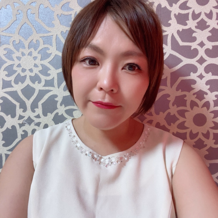 本日24:00まで桃李でお待ちしております❣️

ゆったりとした癒しの時間を一緒に過ごしませんか？🥰

お時間が合いましたら、ぜひお誘いくださいね😊💕

池袋西口・王朝宮殿桃李🌹すいれん
🌹X suirenx1🌹ふわっち（配信）　suiren_