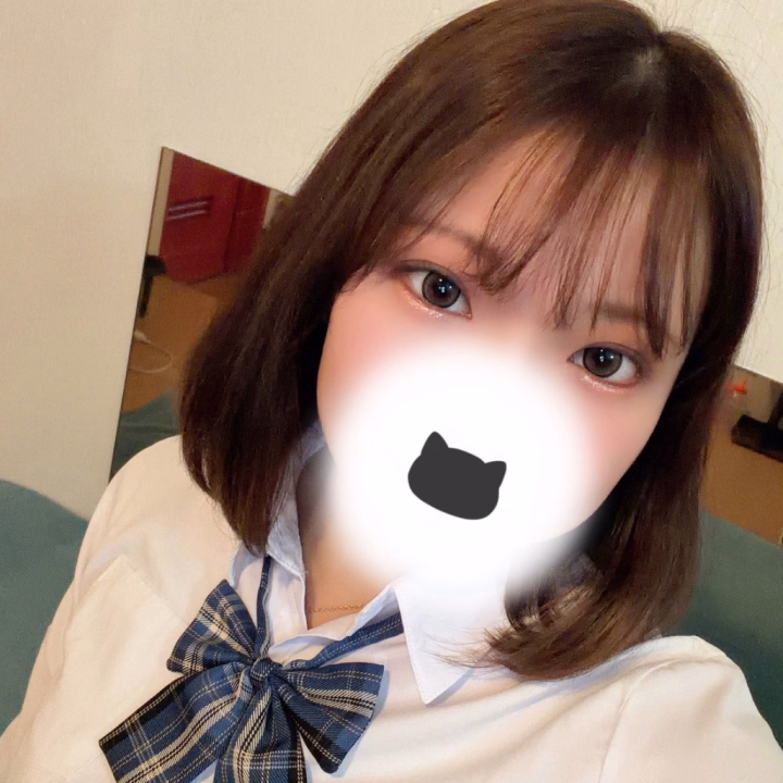 出勤しました!!本日から制服です!!
今日は土曜日でお仕事お休みのお兄さん
みうと一緒にえっちな時間過ごしませんか?🥺
本日のご予約お早めに😉
0:00まで受付してるのでたくさん
お兄さんからのお誘い待ってます😘