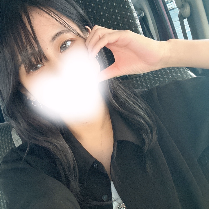 ついに1週間後の30日から初出勤です︎💕︎

そんなに経験なくて不安ですが優しいお兄様達に会えることを楽しみにしてます💗