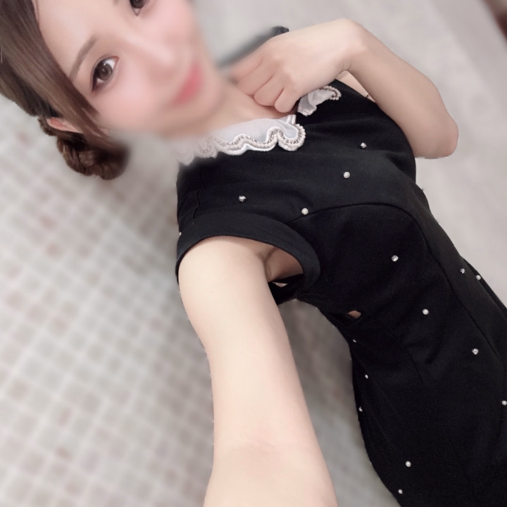 細身と美乳好きのお兄さんは
是非ぴんくに会いに来てね💕︎