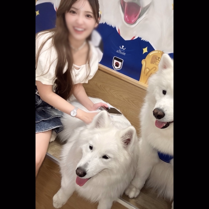こんにちは！

今日は15時から出勤だったんだけど
疲労たまってたりすると犬が大好きなんだけど犬アレルギー発動しちゃって少し会えるほど体調が良くないので
今日は明日みんなに元気な姿で会えるようお休みさせて頂きました🥺
ご予約してたお兄さんごめんなさい🙏💦


病院にいってお薬も貰ったから
明日はちょーーー元気だと思うから
明日ご予約してくれてるお兄さんも
ご予約考えてるお兄さんも
お待ちしてます🌟