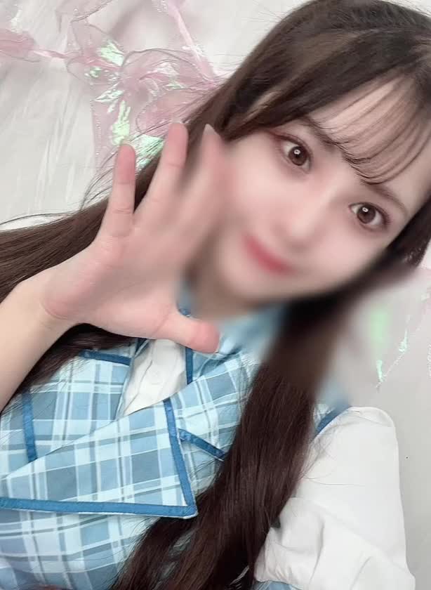 こんにちは😊

動くぴんくです🎶

ぴんくはお買い物も大好きで
特に洋服を買うのが好きで
メイクも可愛い系から韓国系
キレイ系までいつも女の子を
楽しんでます🍀*゜

でもよくお兄さんから会うと
伝えてくれるのが
笑顔が多くて明るくてアイドルに
会ってるみたいで楽しい！
でも服を脱ぐとセクシーで
触れたら手が離れられない😳
て言われます♡

ぜひぴんくとの楽しい時間を
想像してほしいな🩷
ご奉仕も好きなのでおまかせください😊
