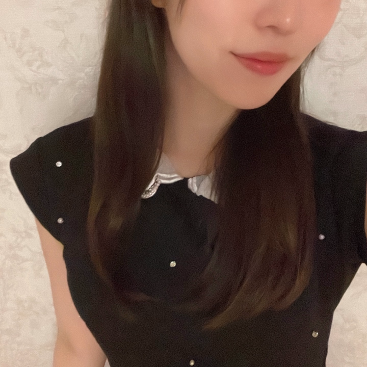 昨日はデビュー2回目の出勤でした！
まだまだ未熟なあさかですが、たくさんの方にお会いできて嬉しかったです🤍
会いにきてくださった方々ありがとうございました！
お土産もありがとうございました、美味しくいただきました🥰

次回は6/4に出勤になります☺️
よろしくお願いします！