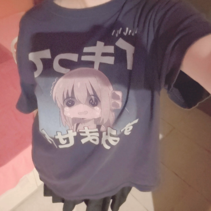かわいいTシャツ😂
なかなか着ることないから撮った📸


みんな会いに来てくれてうれしい！！！！
お久しぶりのおにいさん会えるの楽しみ〜❣️
お気をつけてお越しください🫶🏻


17:00~18:15まで🈳
19:45~🈳です🧚‍♀️