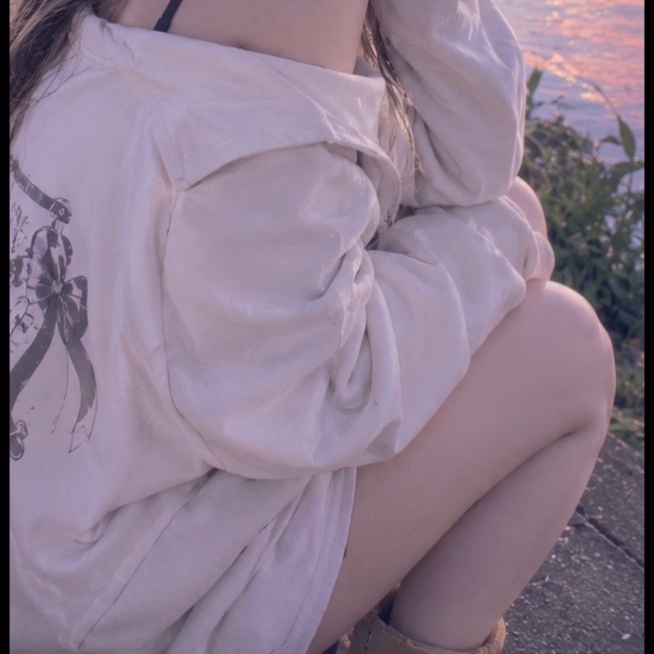 今日は寒いのでいつもよりくっつきむしになる🍑