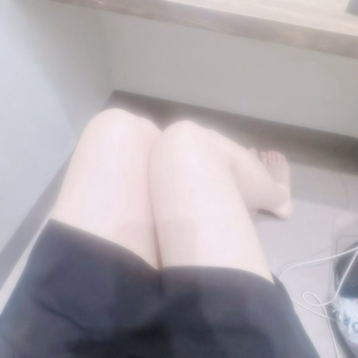 ｺﾝﾊﾞﾝﾜ┃*´꒳​`*)ﾉ｡:*♡*:｡

今日も実は22:00まで出勤してました☺️
今日終わったら恐らく次、来週になるので
今日お誘い待ってます🍀*゜


5.12(𝐓𝐮𝐞.)のお礼です💌🕊

IT関係のお兄さん✨️
お仕事終わりにありがとうございました😊𓈒𓂂𓏸♡
可愛いお子さんの写真見せてもらったり
お兄さんとの恋バナ楽しかった（ ܸ-⩊- ܸ）💕
色んな出会いがあるなあと、、😌💭
お兄さんの出会いも素敵🐰✨
余った時間でたくさんお話できて楽しかった😘ᩚ
お仕事毎日頑張ってお家でも家の事やって理想すぎる🥺
金曜日まで頑張りましょう٩(ˊᗜˋ*)و

˳◌* ┈ ┈ ┈ ┈ ┈ ┈ ┈ *◌˳

お仕事終わりのお兄さん✨️
あんまり来ることないみたいで最初めっちゃ戸惑ってたから
ホテル着いていっぱい話してくれてびっくりした👀💕
りぼんのお〇ぱい触りながら、柔らかーいってずっと言うてくれてた(∩ω∩〃)
いつも60分ももたず、すぐイっちゃうみたいで
この日もそやったけど、その後のお話が楽しかった😆✨


りぼん（元さくら）🎀꙳.*