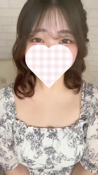 お兄様こんにちは 
この度ミスヘブン2025年


『 美乳部門 』


エントリーさせていただきました


初の参加なのですが


たくさん出勤して


気合いを入れて頑張ります👊🏻🔥✨


"ｴｲｴｲ(｀ᗜ´*)"ｵｰ‼️







この機会につむぎを知ってくださったお兄様！


はじめまして


白い巨乳の癒し担当


『つむぎ』です


包容力があって穏やかな性格なので


癒されるとよく言ってもらえます


恋人みたいにイチャイチャするのが


とっても好きなので


甘い時間を求めて会いに来てください


きっと満足するはずです！！







つむぎなりに一生懸命頑張るので


たくさん票を入れてくれたら


すっごくすっごーく嬉しいです


応援よろしくお願いします！！
